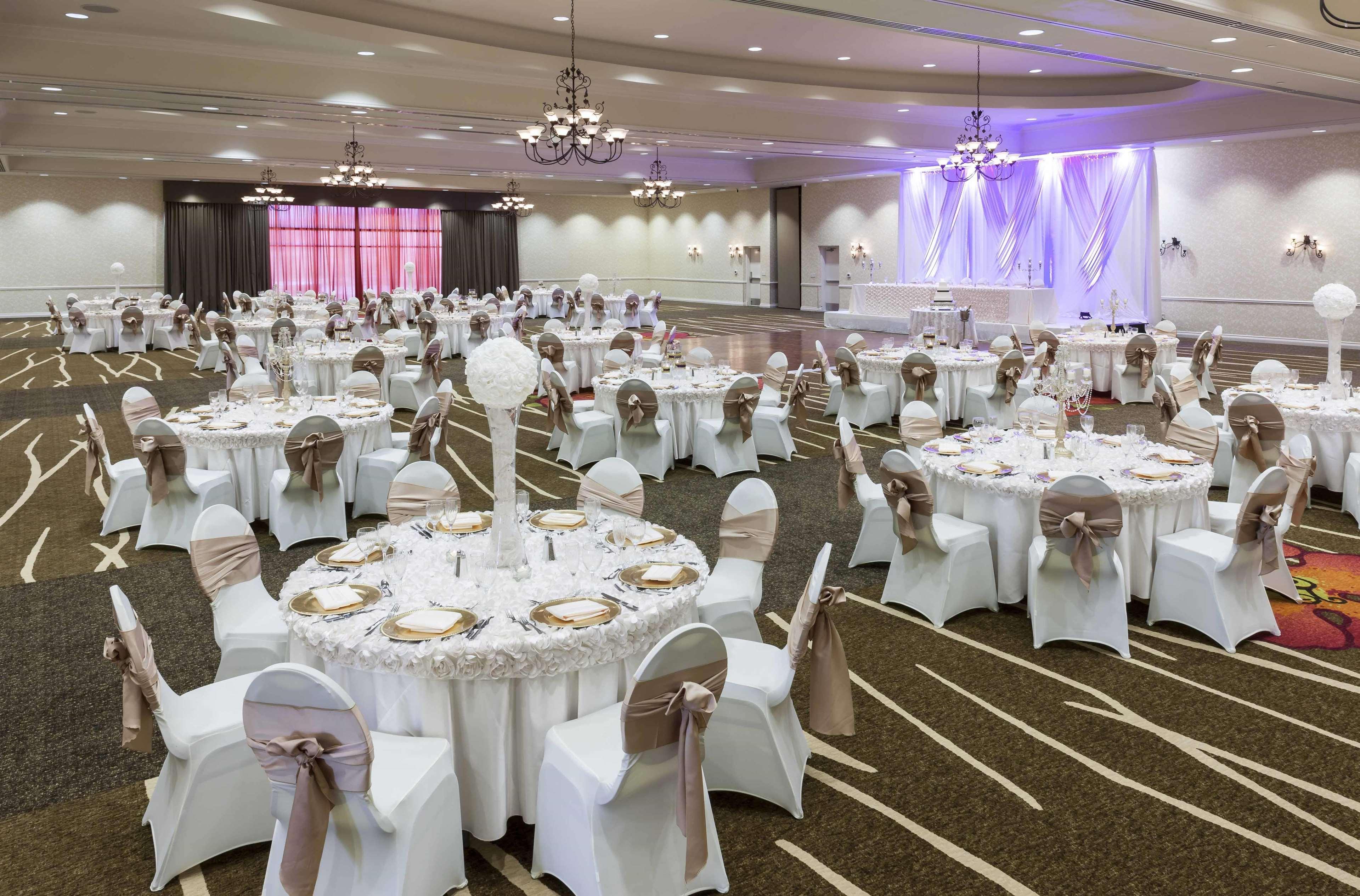 Hilton Garden Inn Dallas Луїсвілл Екстер'єр фото