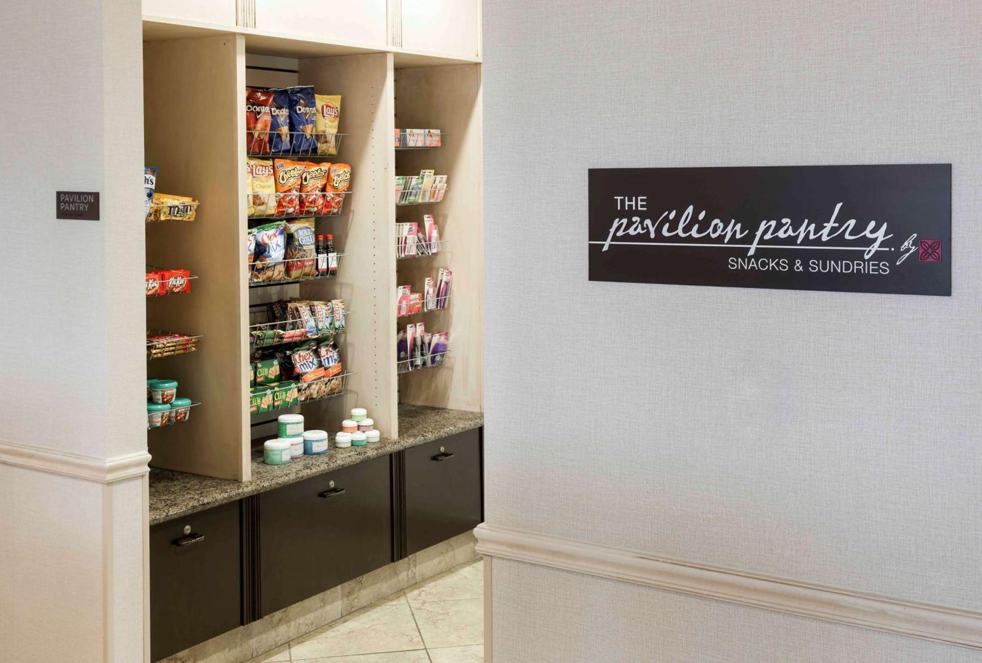 Hilton Garden Inn Dallas Луїсвілл Екстер'єр фото