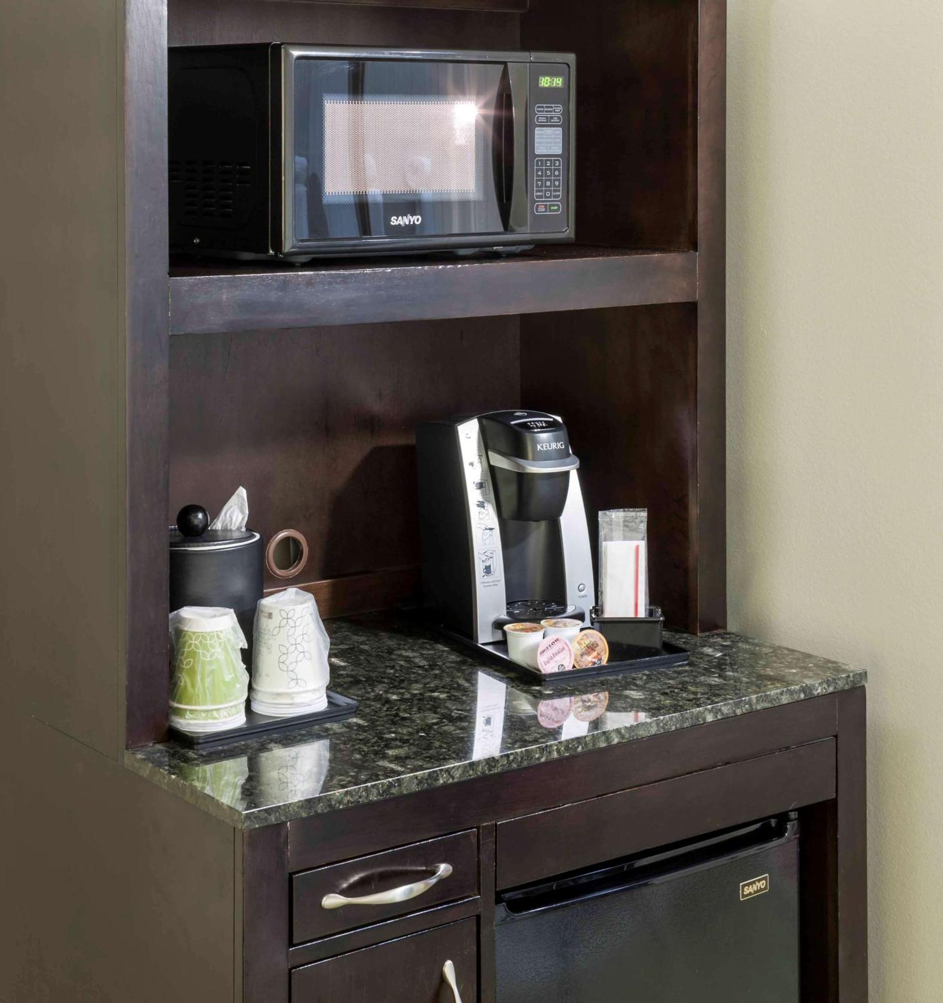 Hilton Garden Inn Dallas Луїсвілл Екстер'єр фото