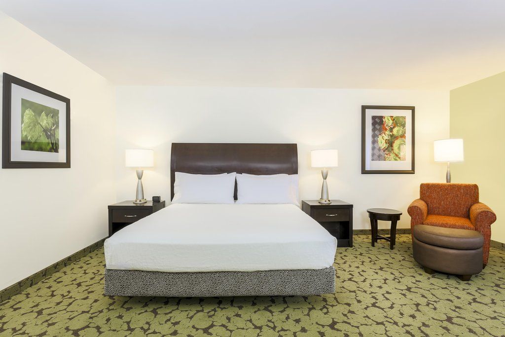 Hilton Garden Inn Dallas Луїсвілл Екстер'єр фото